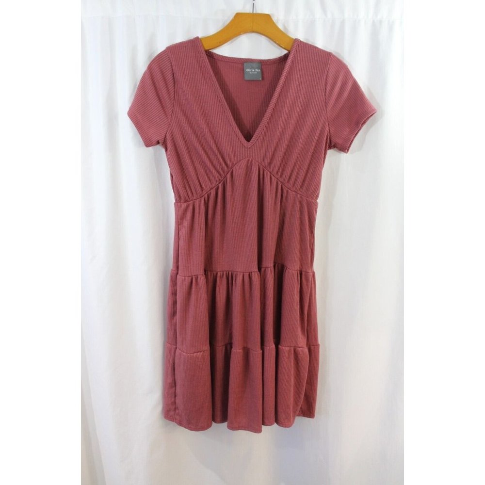 Olivia Rae Dark Pink Short Sleeve Ribbed V Neck Dress S